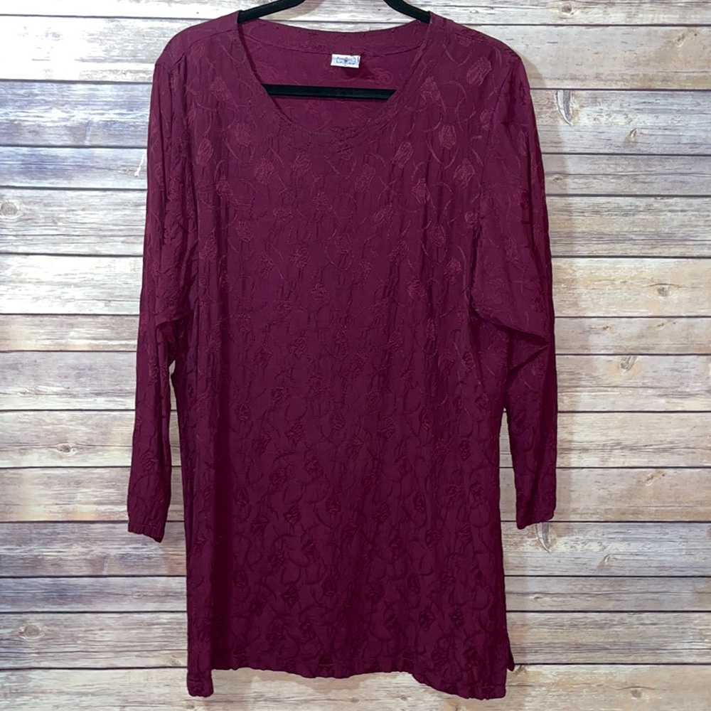⭐️ Cut Loose San Francisco Wine Brocade Tunic Size Medium A2